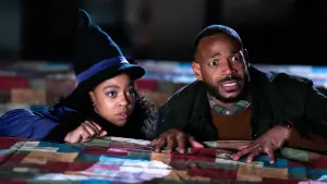 Backdrop to the movie "The Curse of Bridge Hollow" #278111