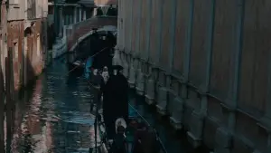 Backdrop to the movie "A Haunting in Venice" #646656