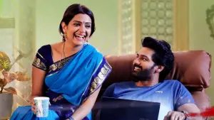 Backdrop to the movie "Thaggedhe Le" #408381