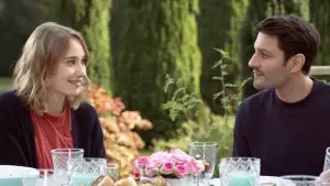 Backdrop to the movie "Loue-moi !" #647556