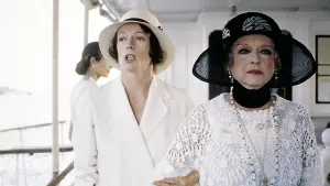 Backdrop to the movie "Death on the Nile" #236670