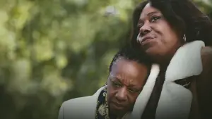 Backdrop to the movie "Hard Truths" #630237