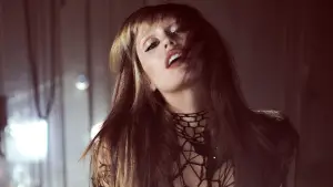 Backdrop to the movie "Miley Cyrus: Something Beautiful" #713913