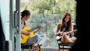 Backdrop to the movie "Because I Hate Korea" #783552