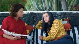 Backdrop to the movie "Bitter Christmas" #796260