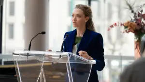 Backdrop to the movie "Seven Veils" #660998