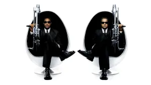 Backdrop to the movie "Men in Black II" #317888