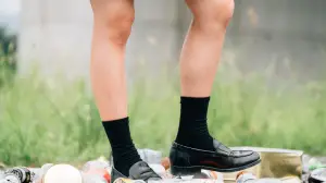 Backdrop to the movie "Demolition Girl" #682651