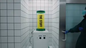 Backdrop to the movie "Scary Movie" #769365