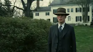 Backdrop to the movie "Oppenheimer" #556022