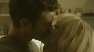 Backdrop to the movie "We Live in Time" #563088