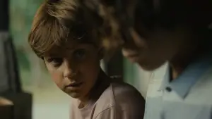 Backdrop to the movie "Young Hearts" #573818