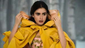 Backdrop to the movie "Mirror Mirror" #319112