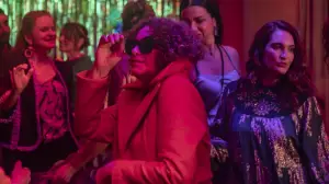 Backdrop to the movie "Auri" #813247