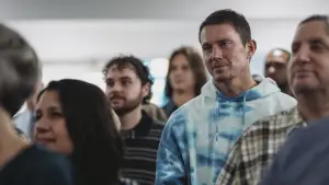 Backdrop to the movie "Roofman" #768135