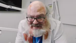 Backdrop to the movie "Amityville Toothache" #770768