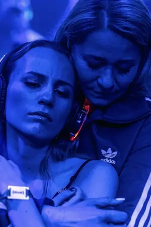 Poster to the movie "Birthday Girl" #473096