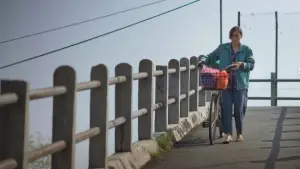 Backdrop to the movie "Andai Ibu Tidak Menikah Dengan Ayah" #787457