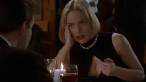 Backdrop to the movie "Sliver" #614350