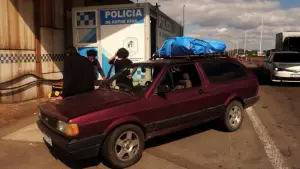 Backdrop to the movie "Between the Days" #778191