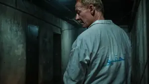 Backdrop to the movie "The Correspondent" #656165