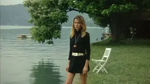 Backdrop to the movie "Claire