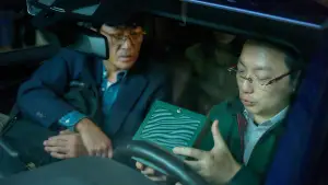 Backdrop to the movie "Lobby" #535114