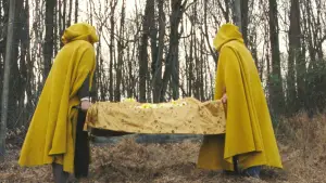 Backdrop to the movie "The Village" #728845