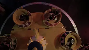 Backdrop to the movie "Uptown Girls" #810031