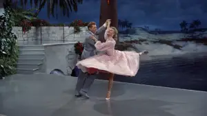 Backdrop to the movie "White Christmas" #727101