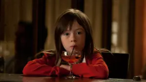 Backdrop to the movie "What Maisie Knew" #240975