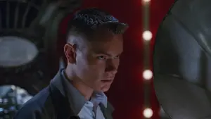 Backdrop to the movie "Dogfight" #476423