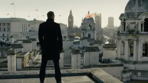 Backdrop to the movie "Skyfall" #587967
