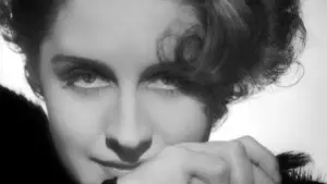 Backdrop to the movie "Riptide" #697256