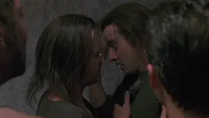 Backdrop to the movie "Fortress" #631386