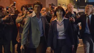 Backdrop to the movie "Joy" #644813