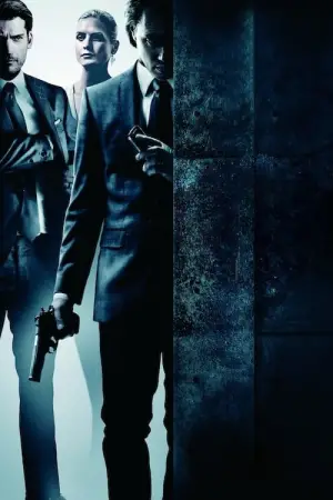 Poster to the movie "Headhunters" #698075