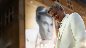 Backdrop to the movie "Jay Kelly" #550607