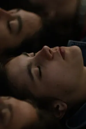 Poster to the movie "Summer to Come" #413145