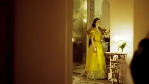 Backdrop to the movie "Poor Things" #584035