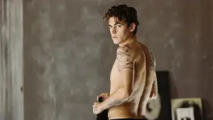 Backdrop to the movie "After Everything" #654394