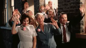 Backdrop to the movie "Distant Voices, Still Lives" #421568