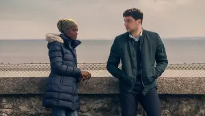 Backdrop to the movie "Aisha" #453524