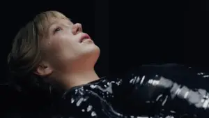 Backdrop to the movie "The Beast" #755985