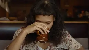 Backdrop to the movie "Bones and All" #811178