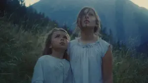 Backdrop to the movie "Thunder" #476300