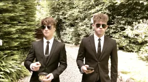 Backdrop to the movie "The 2ality Of Can" #468059