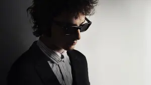 Backdrop to the movie "A Complete Unknown" #577623