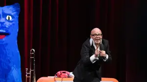 Backdrop to the movie "Harry Hill: New Bits & Greatest Hits" #821187