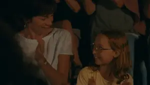 Backdrop to the movie "Janet Planet" #684215